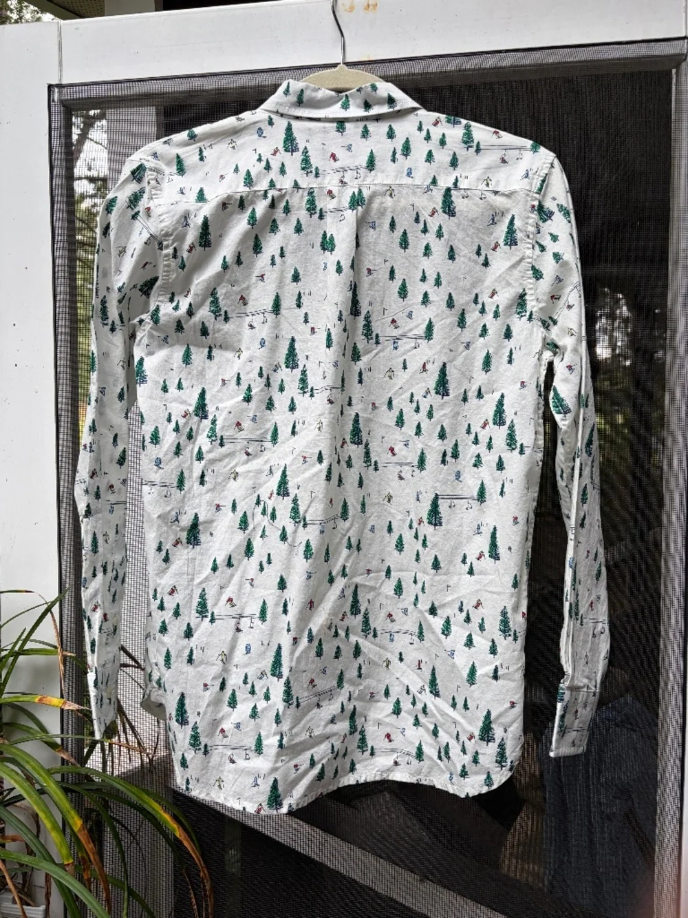 Gap Kids Button Down Shirt XXL Winter Tree Skiiers Chairlift